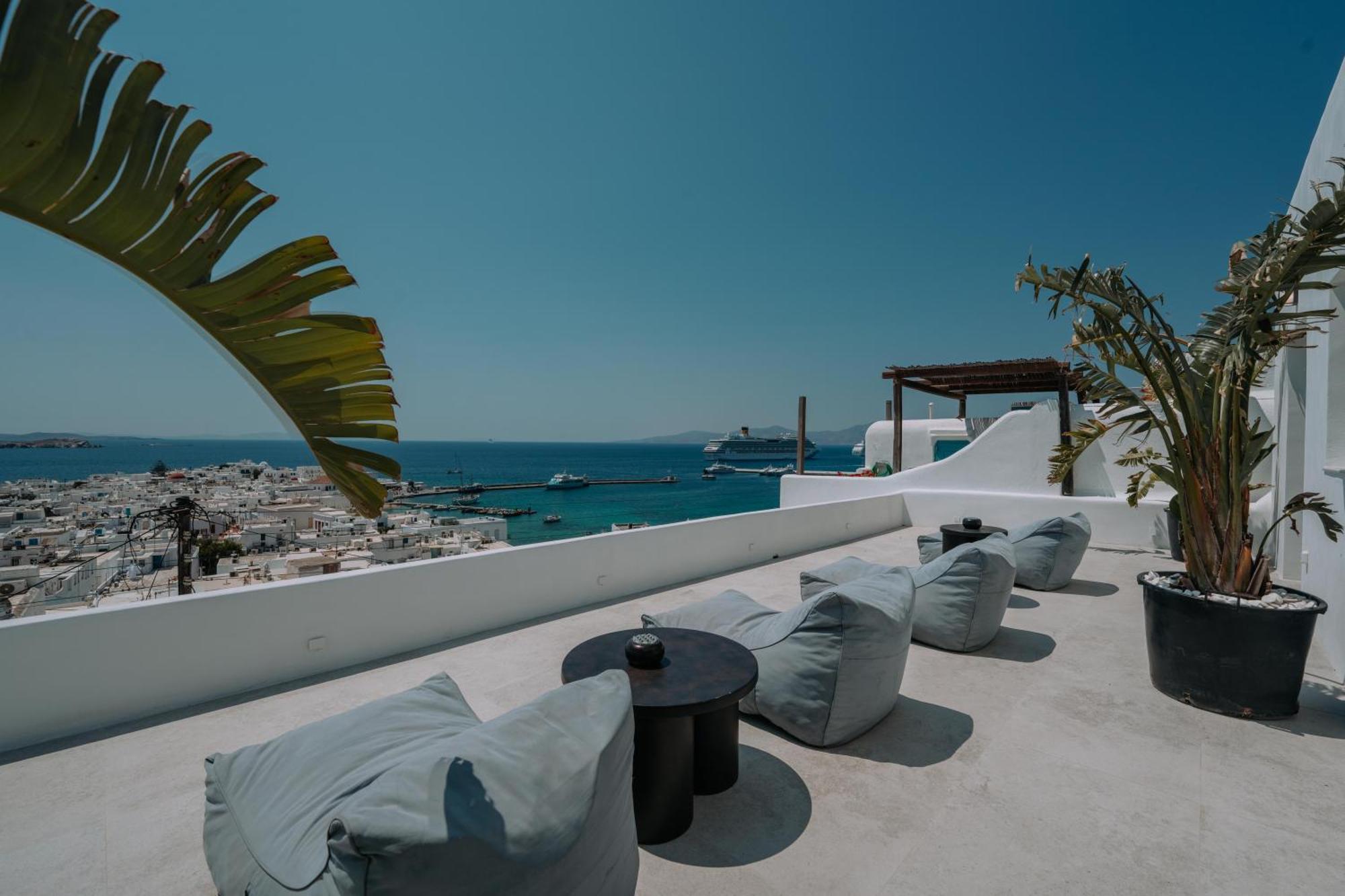 Legends In Town, By Mykonos High Aparthotel Mykonos Town ภายนอก รูปภาพ