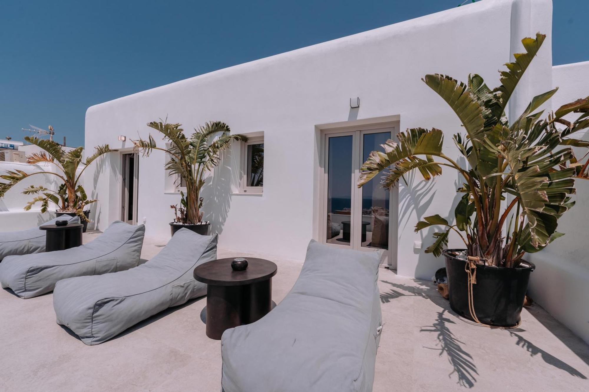 Legends In Town, By Mykonos High Aparthotel Mykonos Town ภายนอก รูปภาพ