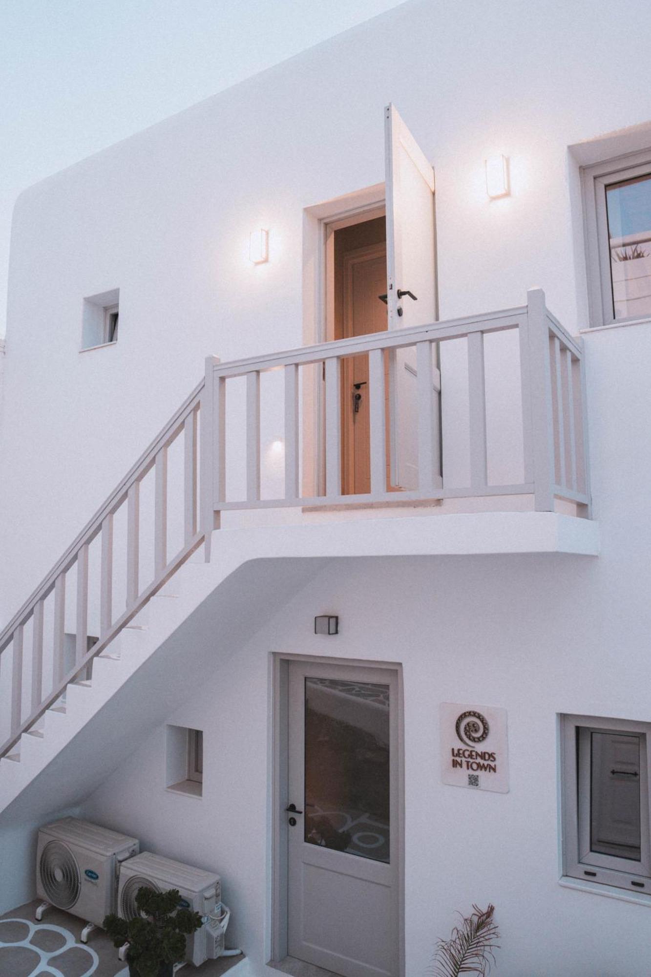 Legends In Town, By Mykonos High Aparthotel Mykonos Town ภายนอก รูปภาพ