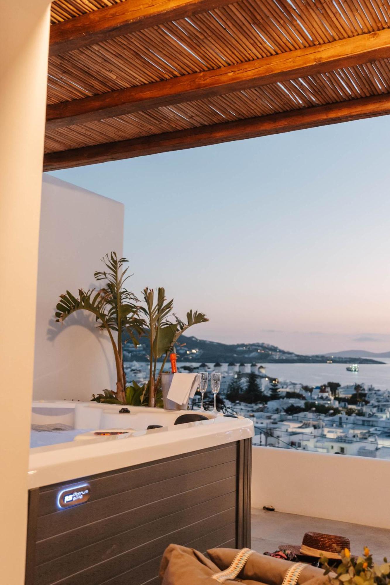 Legends In Town, By Mykonos High Aparthotel Mykonos Town ภายนอก รูปภาพ