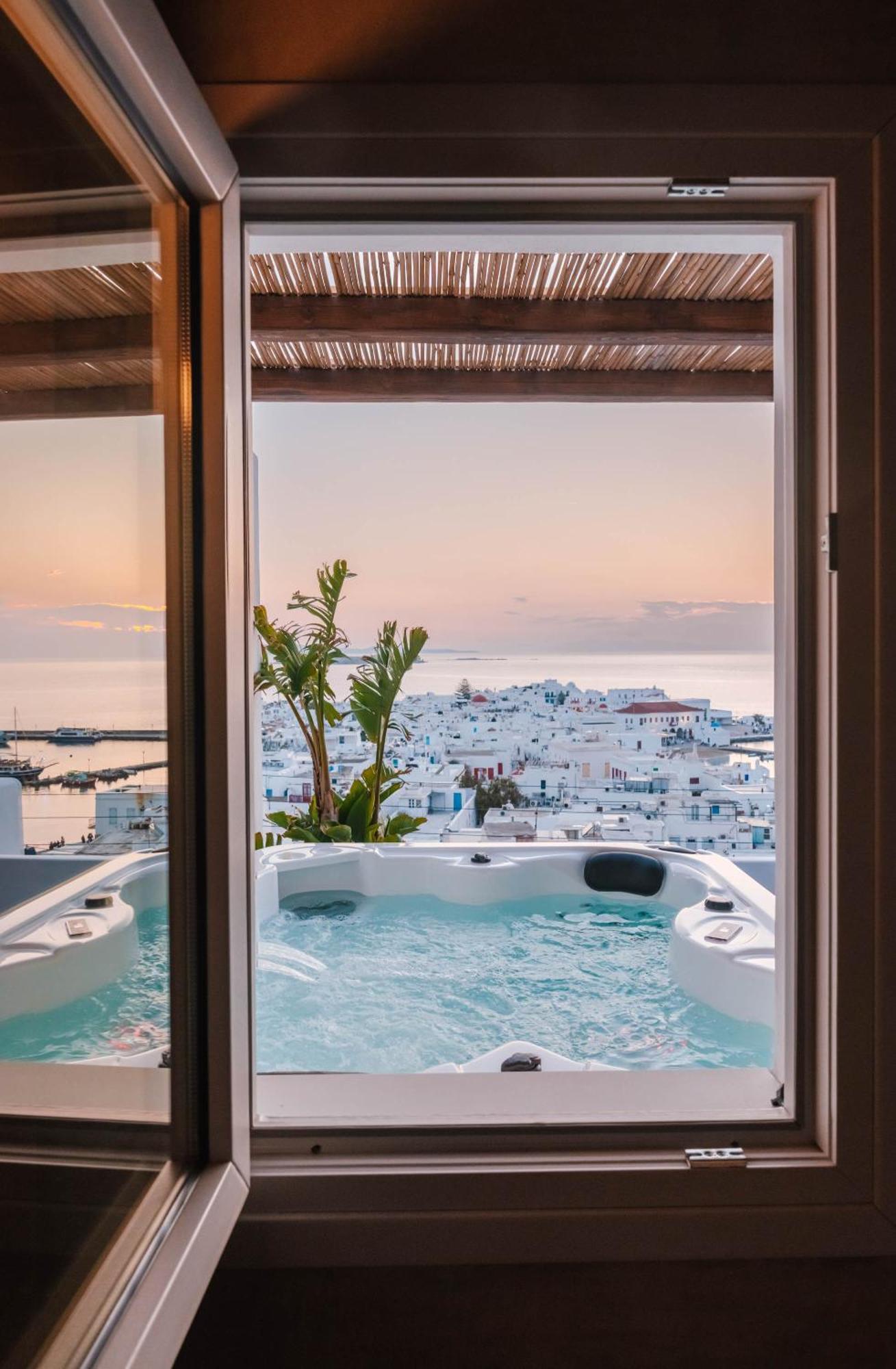Legends In Town, By Mykonos High Aparthotel Mykonos Town ภายนอก รูปภาพ