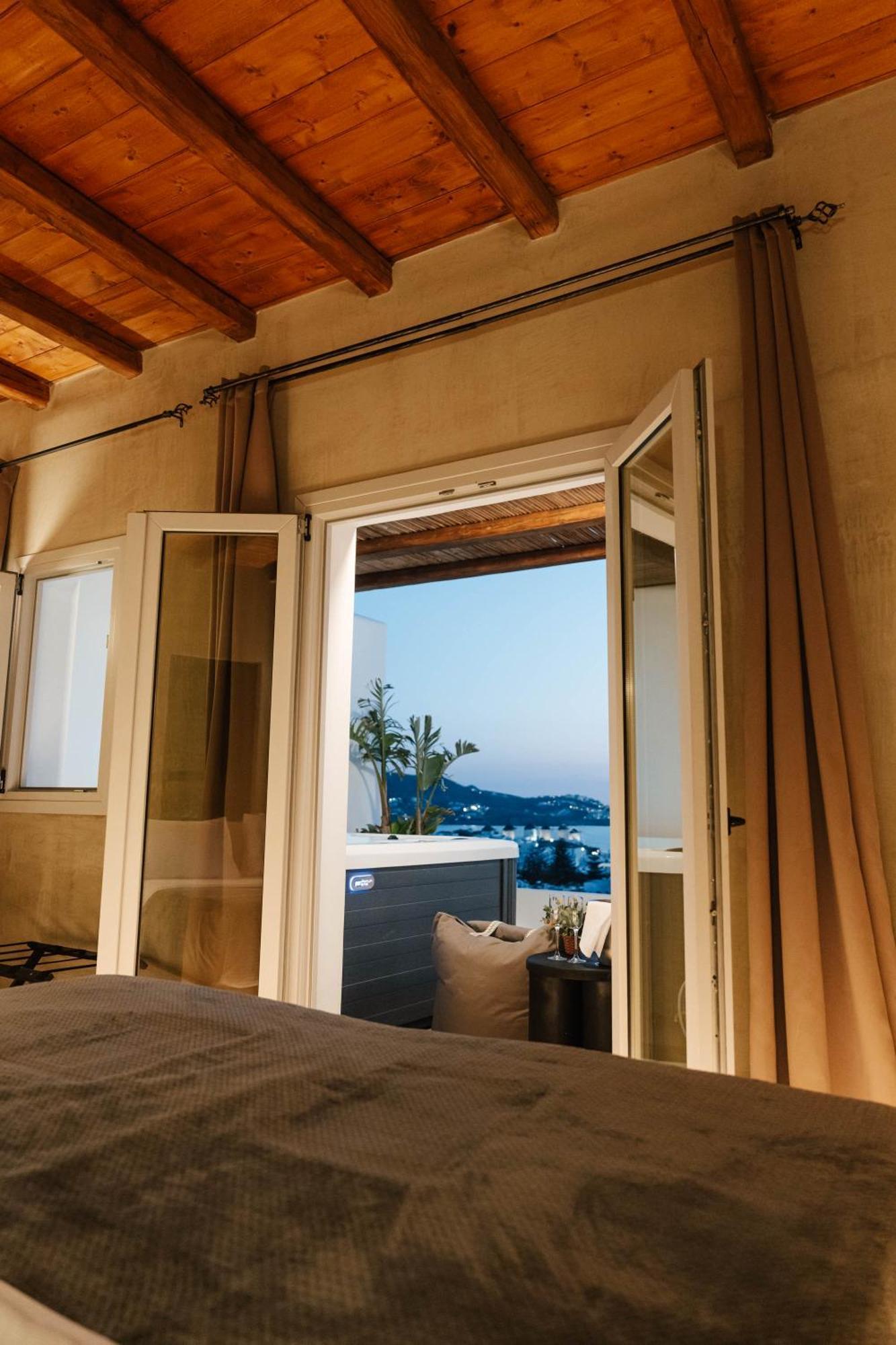 Legends In Town, By Mykonos High Aparthotel Mykonos Town ภายนอก รูปภาพ